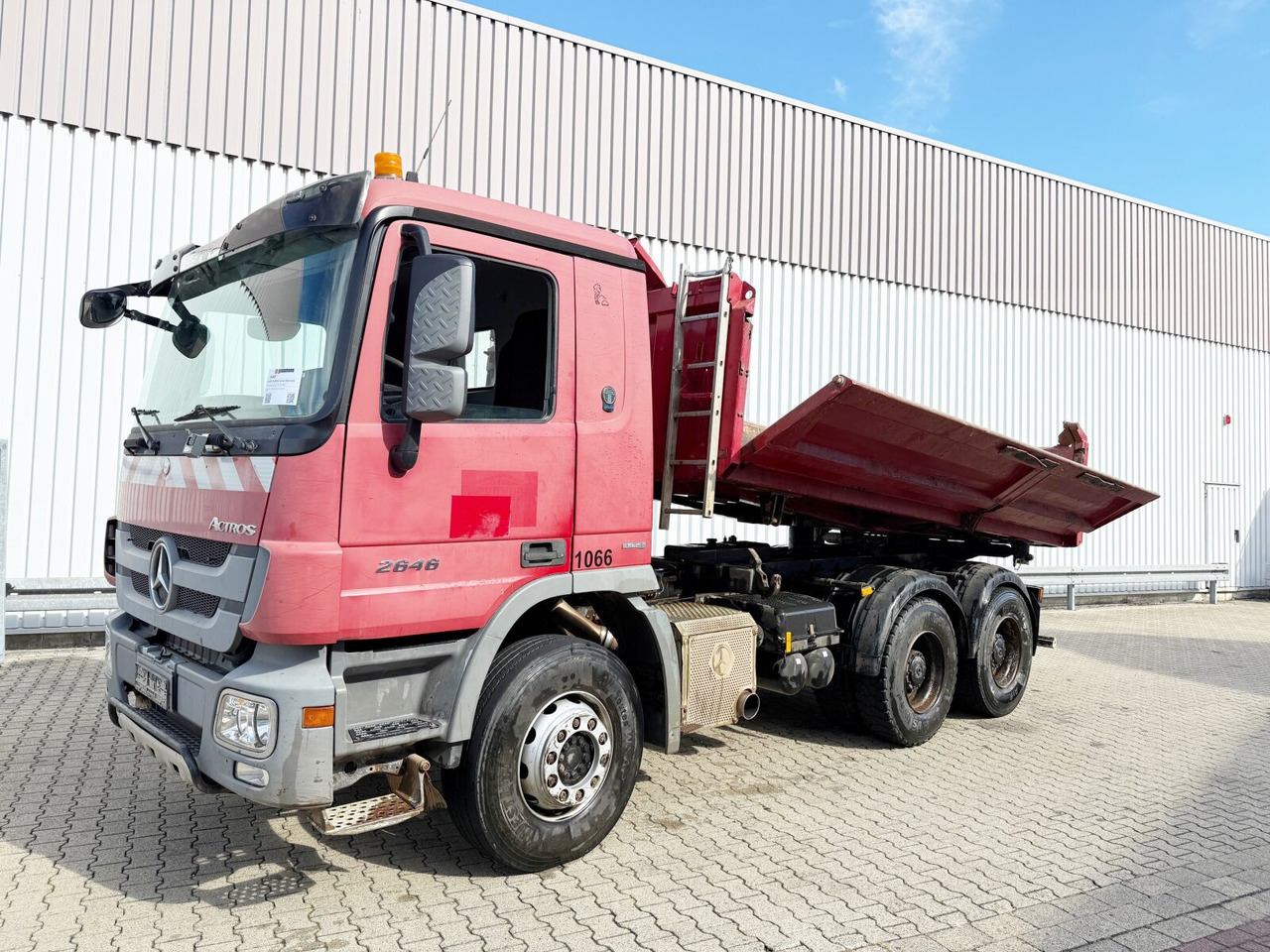 Mercedes-Benz Actros 2646 K 6x4 Actros 2646 K 6x4, Retarder, Bordmatik - Tipvogn lastbil: billede 1 Mercedes-Benz Actros 2646 K 6x4 Actros 2646 K 6x4, Retarder, Bordmatik - Tipvogn lastbil: billede 1