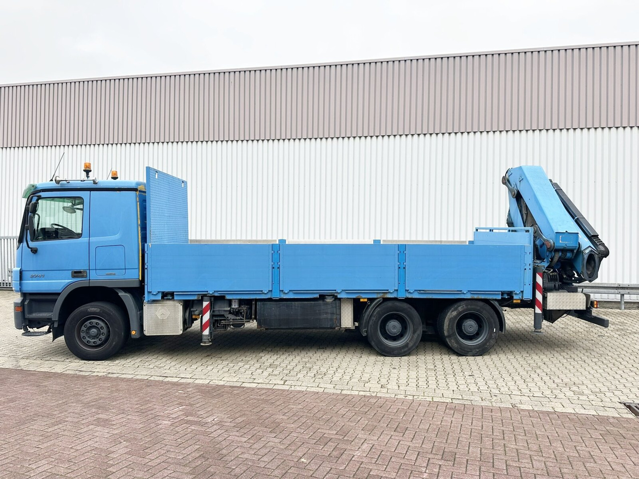 Mercedes-Benz Actros 2741 L 6x4 Actros 2741 L 6x4, Twist-Lock ausz. auf 3m, Heckkran Palfinger PK 42502-D, Funk - Lastbil med lad, Lastbil med kran: billede 2 Mercedes-Benz Actros 2741 L 6x4 Actros 2741 L 6x4, Twist-Lock ausz. auf 3m, Heckkran Palfinger PK 42502-D, Funk - Lastbil med lad, Lastbil med kran: billede 2