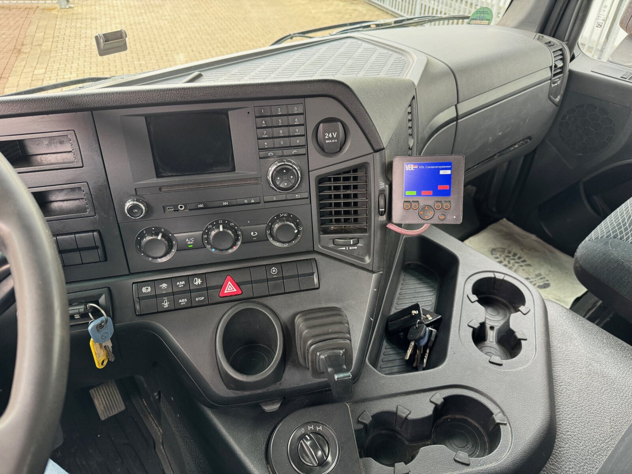 Mercedes-Benz Arocs 3243 LK 8x4/4 Arocs 3243 LK 8x4/4, Motorabtrieb - Lastbil kroghejs: billede 5 Mercedes-Benz Arocs 3243 LK 8x4/4 Arocs 3243 LK 8x4/4, Motorabtrieb - Lastbil kroghejs: billede 5