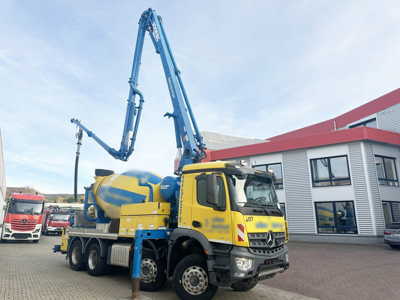 Leje en Mercedes-Benz Arocs 3246 B 8x4 Stetter Mischer 7m³, Pumpe 25m Arocs 3246 B 8x4 Stetter Mischer 7m³, Pumpe 25m Mercedes-Benz Arocs 3246 B 8x4 Stetter Mischer 7m³, Pumpe 25m Arocs 3246 B 8x4 Stetter Mischer 7m³, Pumpe 25m: billede 9 Leje en Mercedes-Benz Arocs 3246 B 8x4 Stetter Mischer 7m³, Pumpe 25m Arocs 3246 B 8x4 Stetter Mischer 7m³, Pumpe 25m Mercedes-Benz Arocs 3246 B 8x4 Stetter Mischer 7m³, Pumpe 25m Arocs 3246 B 8x4 Stetter Mischer 7m³, Pumpe 25m: billede 9