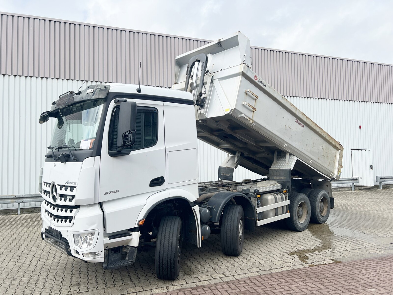 Mercedes-Benz Arocs 3253 K 8x4/4 Arocs 3253 K 8x4/4, Retarder, Stahlmulde ca. 15m³, hydr. Heckklappenöffnung - Dumper: billede 1 Mercedes-Benz Arocs 3253 K 8x4/4 Arocs 3253 K 8x4/4, Retarder, Stahlmulde ca. 15m³, hydr. Heckklappenöffnung - Dumper: billede 1