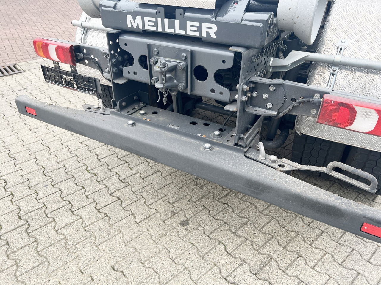 Mercedes-Benz Arocs 4142/48 8x4/4 Arocs 4142/48 8x4/4, Grounder, Meiller RS26 62-K, Funk - Lastbil kroghejs: billede 3 Mercedes-Benz Arocs 4142/48 8x4/4 Arocs 4142/48 8x4/4, Grounder, Meiller RS26 62-K, Funk - Lastbil kroghejs: billede 3