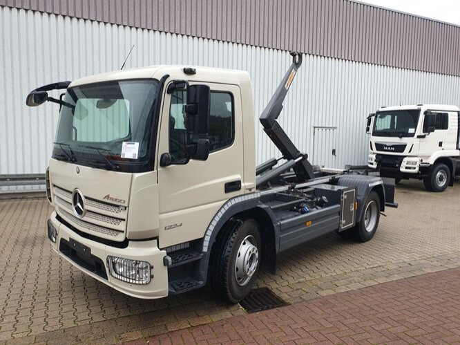 Mercedes-Benz Atego 1224 K 4x2 Atego 1224 K 4x2 - Lastbil kroghejs: billede 1 Mercedes-Benz Atego 1224 K 4x2 Atego 1224 K 4x2 - Lastbil kroghejs: billede 1