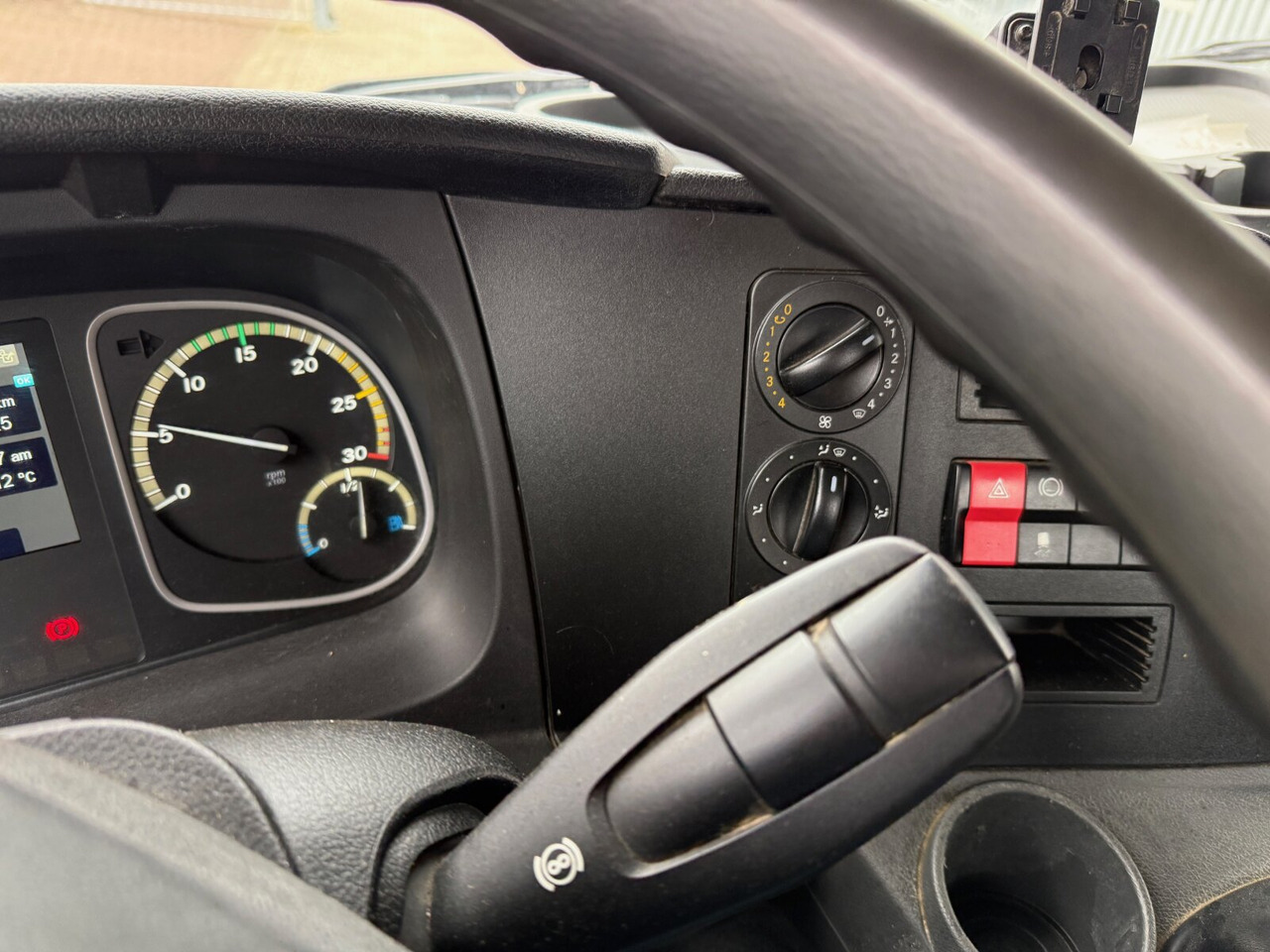 Mercedes-Benz Atego 1630 K 4x2 Atego 1630 K 4x2, Meiller 3-Seiten - Tipvogn lastbil: billede 4 Mercedes-Benz Atego 1630 K 4x2 Atego 1630 K 4x2, Meiller 3-Seiten - Tipvogn lastbil: billede 4