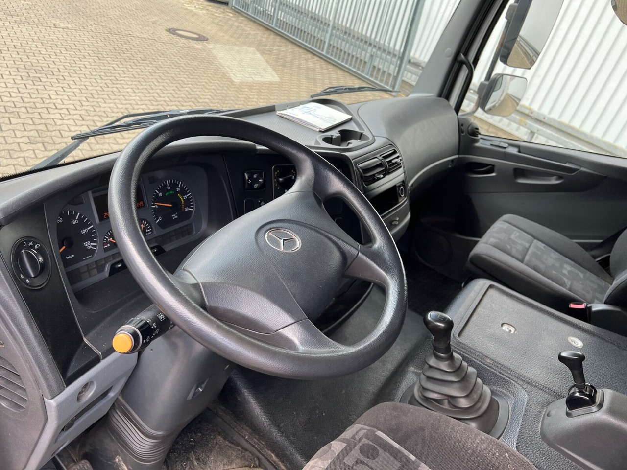 Mercedes-Benz Atego 818 L 4x2 Atego 818 L 4x2 mit LBW BÄR - Lastbil med presenning: billede 4 Mercedes-Benz Atego 818 L 4x2 Atego 818 L 4x2 mit LBW BÄR - Lastbil med presenning: billede 4