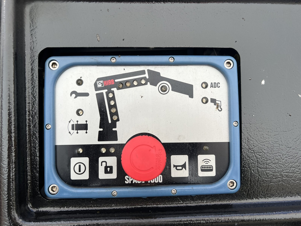 Lastbil med kran, Lastbil med lad Mercedes-Benz Axor 1828 A 4x4 Axor 1828 A 4x4 mit Kran Hiab XS 166 E-5: billede 15 Lastbil med kran, Lastbil med lad Mercedes-Benz Axor 1828 A 4x4 Axor 1828 A 4x4 mit Kran Hiab XS 166 E-5: billede 15