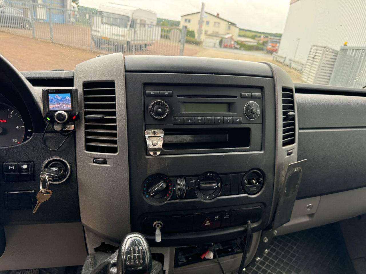 Mercedes-Benz Sprinter 313 CDI 4x4 Doka Sprinter 313 CDI 4x4 Doka, Kipper, AT-Motor! - Ladbil, Mandskabsbil: billede 3 Mercedes-Benz Sprinter 313 CDI 4x4 Doka Sprinter 313 CDI 4x4 Doka, Kipper, AT-Motor! - Ladbil, Mandskabsbil: billede 3