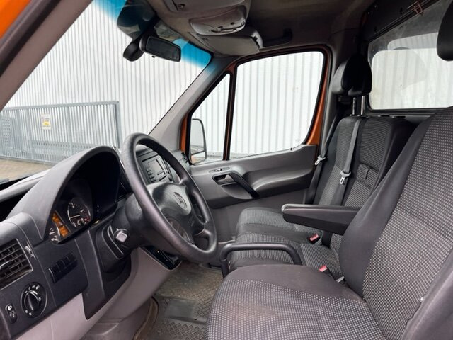 Mercedes-Benz Sprinter 515 CDI 4x2 Sprinter 515 CDI 4x2 - Varevogn: billede 3 Mercedes-Benz Sprinter 515 CDI 4x2 Sprinter 515 CDI 4x2 - Varevogn: billede 3
