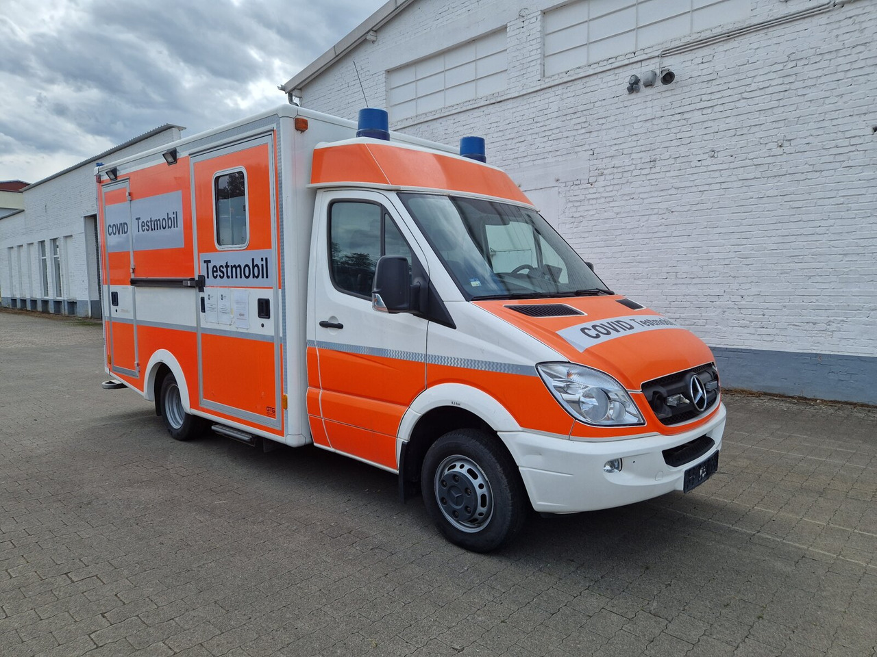 Ambulance Mercedes-Benz Sprinter 516 CDI 4x2 Sprinter 516 CDI 4x2, Rettungswagen: billede 10 Ambulance Mercedes-Benz Sprinter 516 CDI 4x2 Sprinter 516 CDI 4x2, Rettungswagen: billede 10