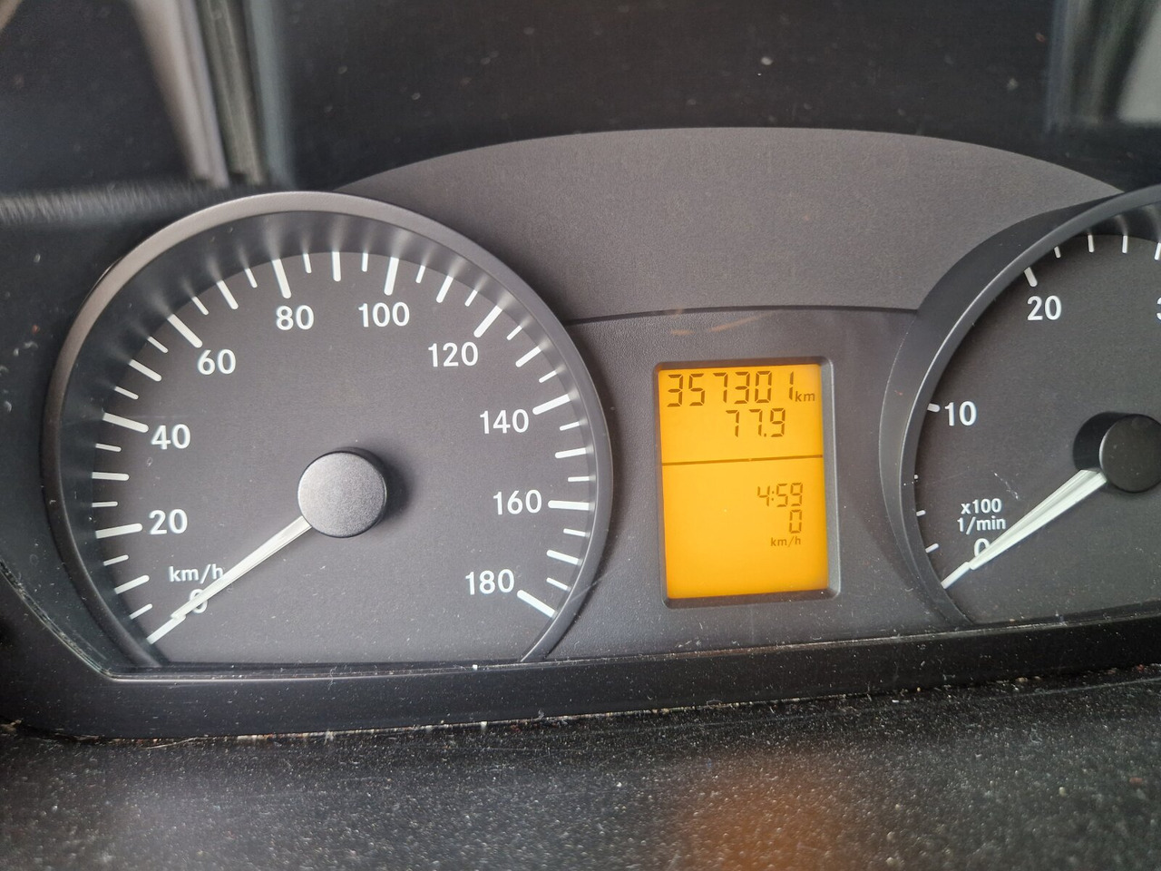 Ambulance Mercedes-Benz Sprinter 516 CDI 4x2 Sprinter 516 CDI 4x2, Rettungswagen: billede 15 Ambulance Mercedes-Benz Sprinter 516 CDI 4x2 Sprinter 516 CDI 4x2, Rettungswagen: billede 15