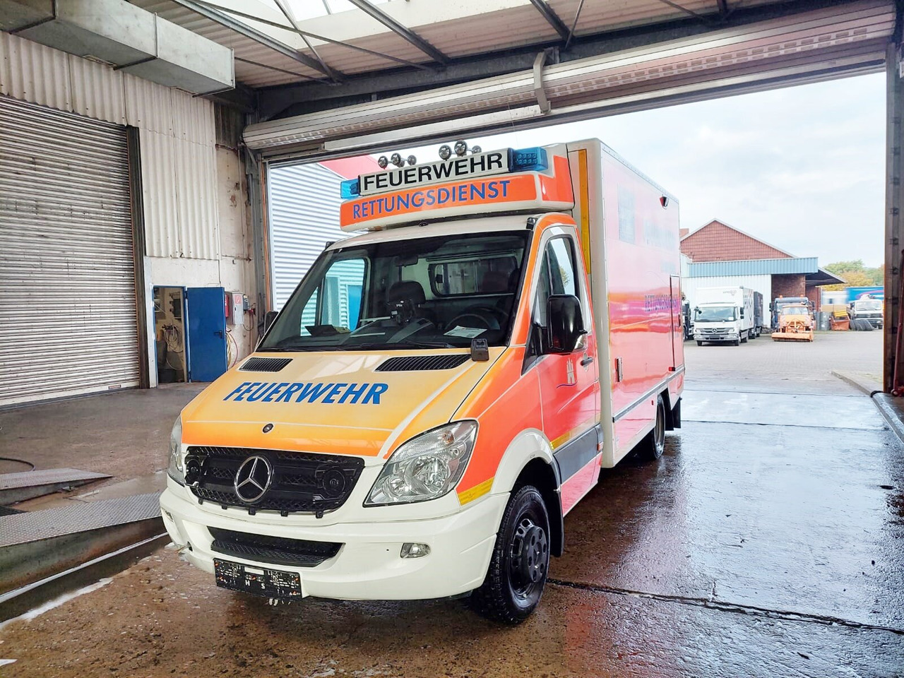 Mercedes-Benz Sprinter 516 CDI 4x2 Sprinter 516 CDI 4x2, Rettungswagen, Retarder - Brandbil: billede 2 Mercedes-Benz Sprinter 516 CDI 4x2 Sprinter 516 CDI 4x2, Rettungswagen, Retarder - Brandbil: billede 2