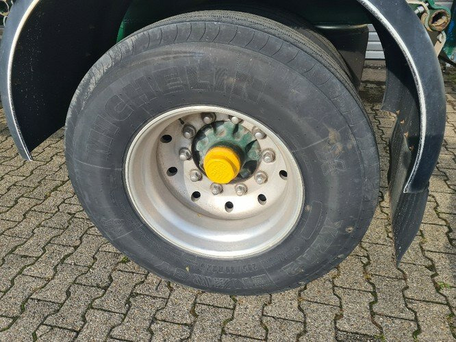 SCHELLING 504 H 22 SCHELLING 504 H 22 mit Kran Ferrari 708, 7m/t - Åben sættevogn: billede 4 SCHELLING 504 H 22 SCHELLING 504 H 22 mit Kran Ferrari 708, 7m/t - Åben sættevogn: billede 4