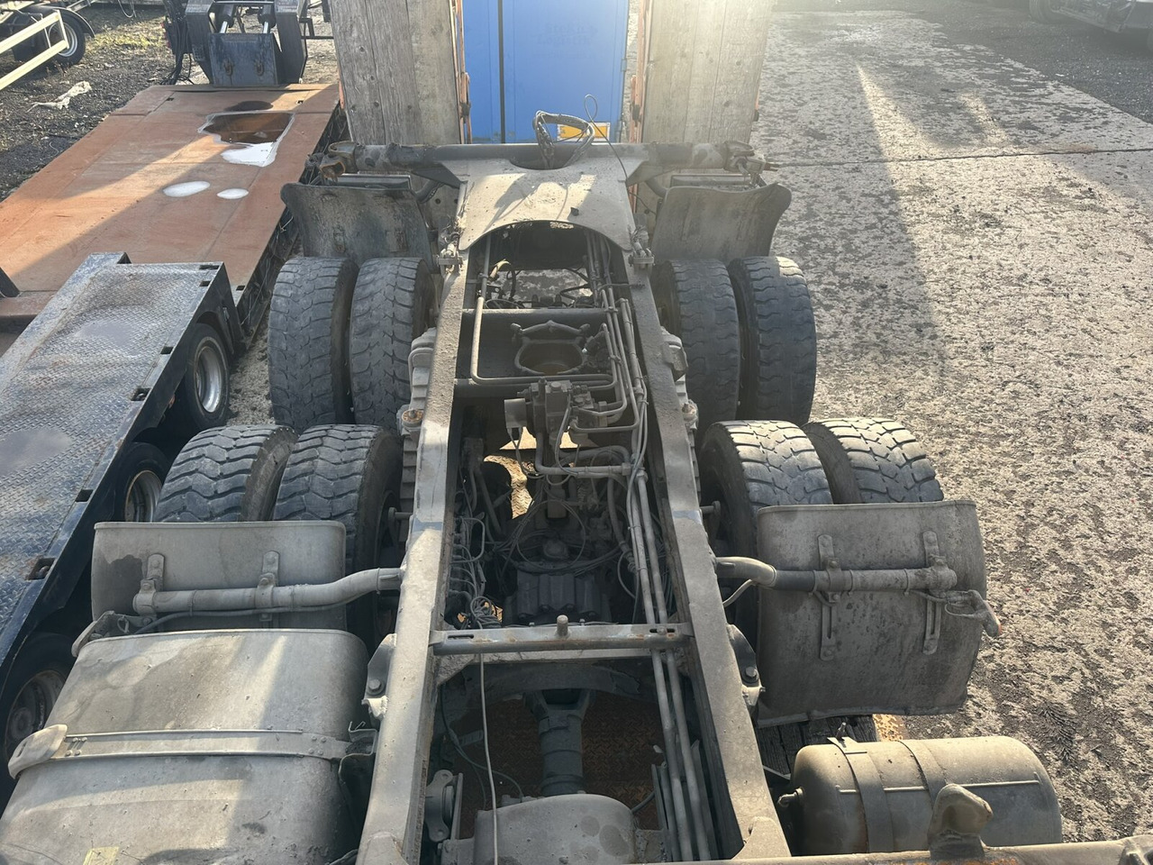 Scania 124C 400 6x6 124C 400 6x6 - Lastbil chassis: billede 3 Scania 124C 400 6x6 124C 400 6x6 - Lastbil chassis: billede 3