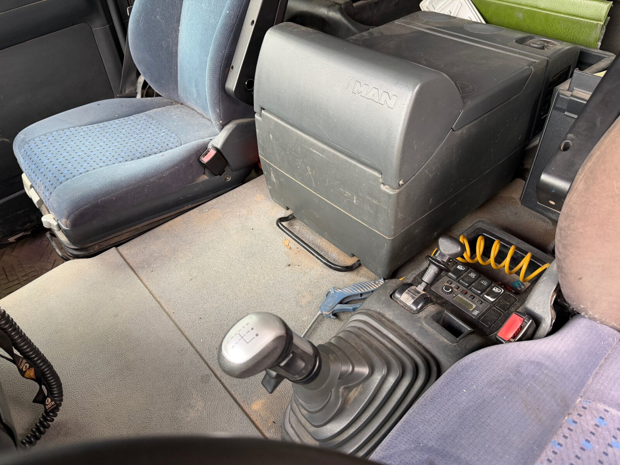 MAN TGA 18.440 4x4 BL TGA 18.440 4x4 BL, Hydraulik - Trækker: billede 5 MAN TGA 18.440 4x4 BL TGA 18.440 4x4 BL, Hydraulik - Trækker: billede 5