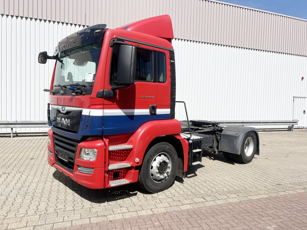MAN TGS 18.420 4x2 BL TGS 18.420 4x2 BL, Navi - Trækker: billede 1 MAN TGS 18.420 4x2 BL TGS 18.420 4x2 BL, Navi - Trækker: billede 1