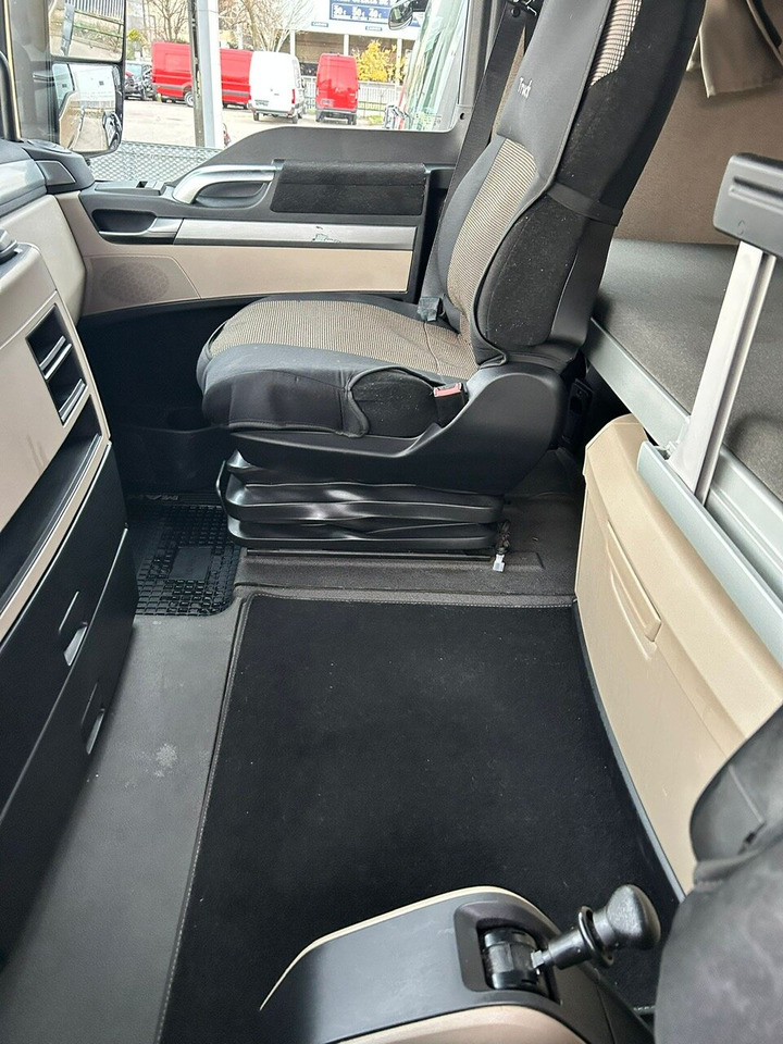 MAN TGX 33.580 6x4 BB TGX 33.580 6x4 BB, Retarder, zZGG 150.000kg - Trækker: billede 4 MAN TGX 33.580 6x4 BB TGX 33.580 6x4 BB, Retarder, zZGG 150.000kg - Trækker: billede 4