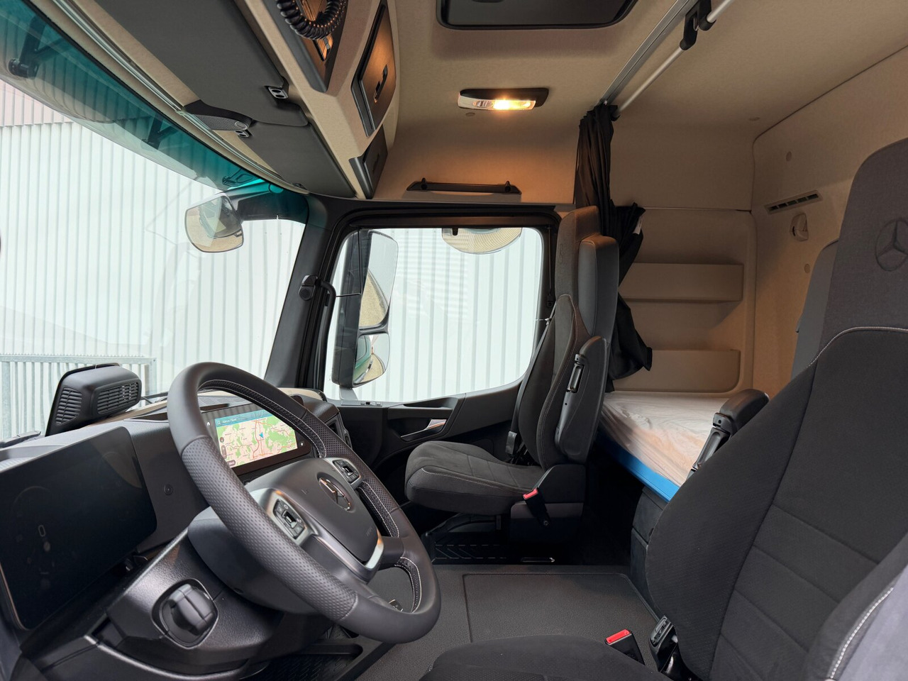 Mercedes-Benz Actros 1853 LS 4x2 Actros 1853 LS 4x2, Retarder, Navi, MultimediaCockpit, Hydraulik - Trækker: billede 2 Mercedes-Benz Actros 1853 LS 4x2 Actros 1853 LS 4x2, Retarder, Navi, MultimediaCockpit, Hydraulik - Trækker: billede 2