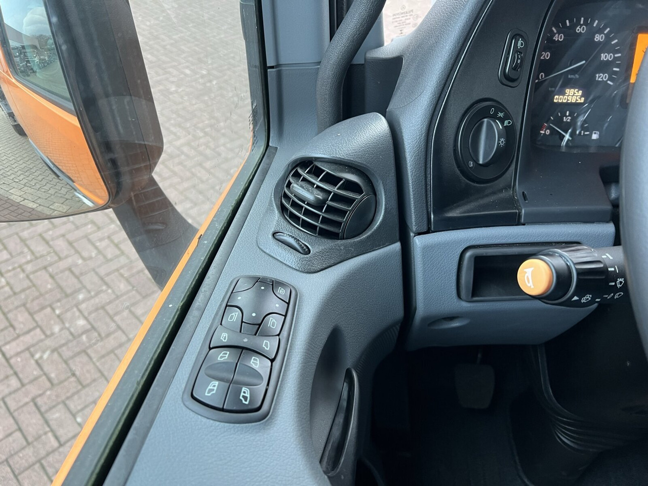 Mercedes-Benz Actros 2141 K 4x2 Actros 2141 K 4x2 - Trækker: billede 5 Mercedes-Benz Actros 2141 K 4x2 Actros 2141 K 4x2 - Trækker: billede 5