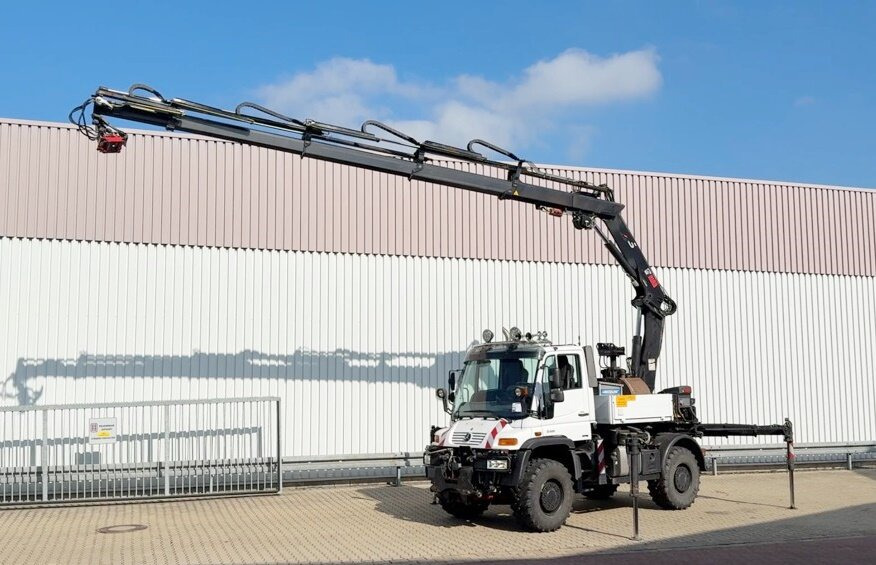 Unimog U400 4x4 U400 4x4, Frontzapfwelle, Heckkran Hiab XS 144-E4 HiDuo, Seilwinde, Funk - Mobilkran: billede 1 Unimog U400 4x4 U400 4x4, Frontzapfwelle, Heckkran Hiab XS 144-E4 HiDuo, Seilwinde, Funk - Mobilkran: billede 1
