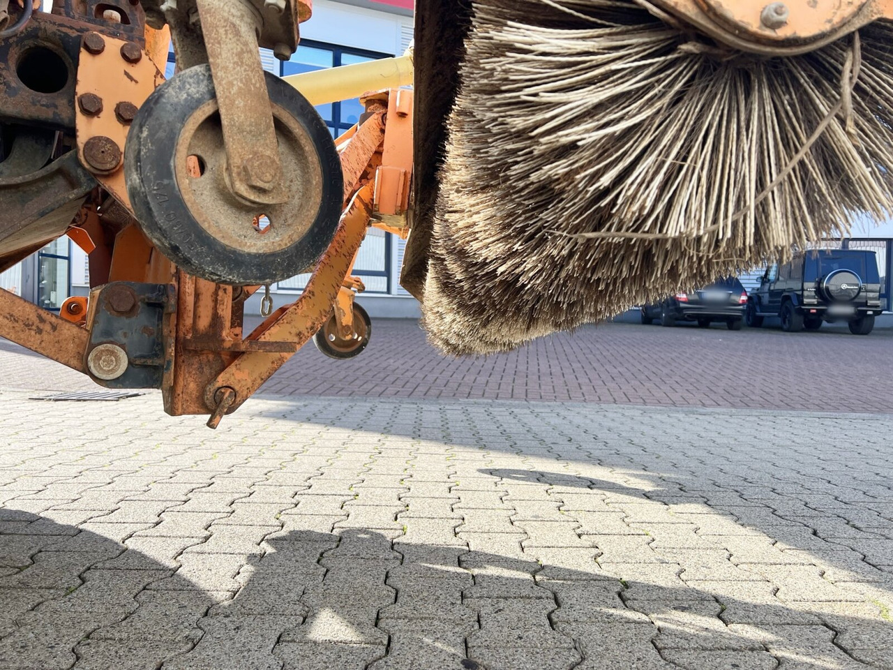 Leje en Unimog U84 406 4x4 U84 406 4x4, Kommunalhydraulik, Zapfwelle vorn & hinten, EX-Kommune Unimog U84 406 4x4 U84 406 4x4, Kommunalhydraulik, Zapfwelle vorn & hinten, EX-Kommune: billede 14 Leje en Unimog U84 406 4x4 U84 406 4x4, Kommunalhydraulik, Zapfwelle vorn & hinten, EX-Kommune Unimog U84 406 4x4 U84 406 4x4, Kommunalhydraulik, Zapfwelle vorn & hinten, EX-Kommune: billede 14