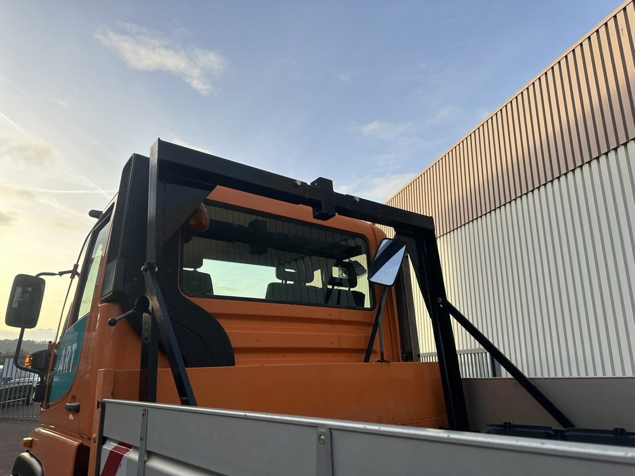 Unimog U300 405/10 4x4 U300 405/10 4x4, Kommunalhydraulik, Frontzapfwelle, Kipper - Varebil: billede 2 Unimog U300 405/10 4x4 U300 405/10 4x4, Kommunalhydraulik, Frontzapfwelle, Kipper - Varebil: billede 2