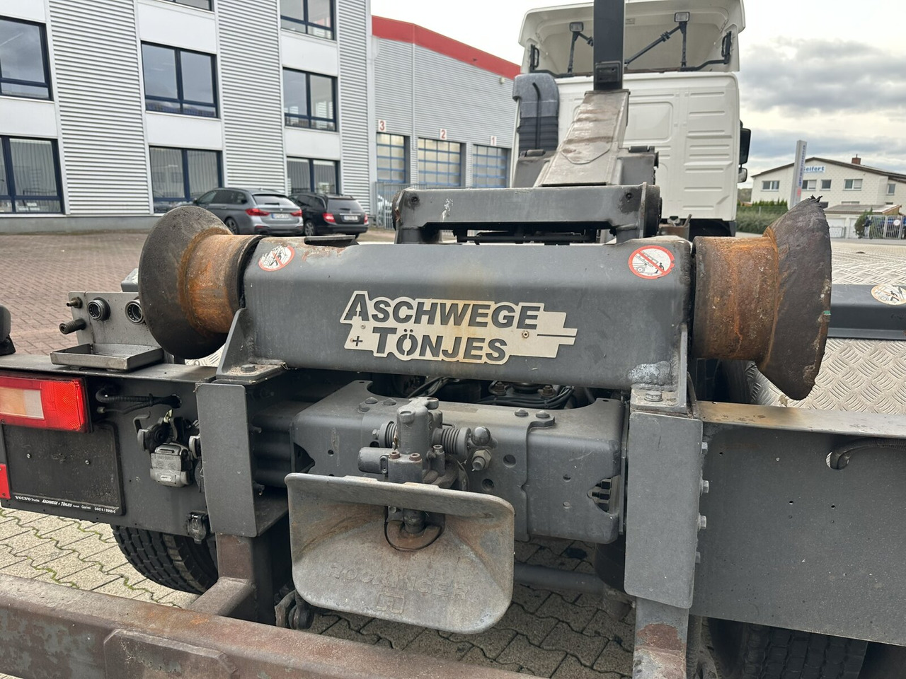 Volvo FM 400 6x4 R FM 400/6x4 R, VDL S-21-6200 4.50 bis 7.00m Container - Lastbil kroghejs: billede 2 Volvo FM 400 6x4 R FM 400/6x4 R, VDL S-21-6200 4.50 bis 7.00m Container - Lastbil kroghejs: billede 2