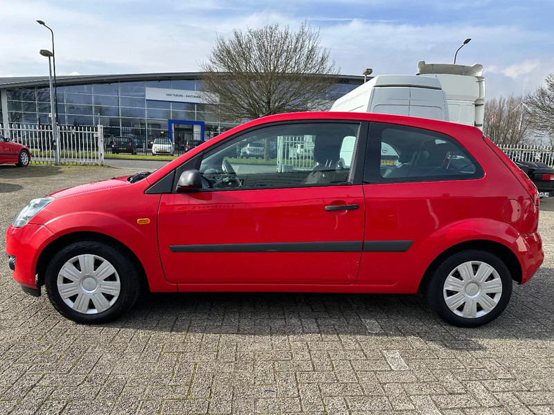 Ford Fiesta TDCi 1.4 + AIRCO + CARPLAY + REAR CAMERA + 194.511 KM - Hatchback: billede 2 Ford Fiesta TDCi 1.4 + AIRCO + CARPLAY + REAR CAMERA + 194.511 KM - Hatchback: billede 2