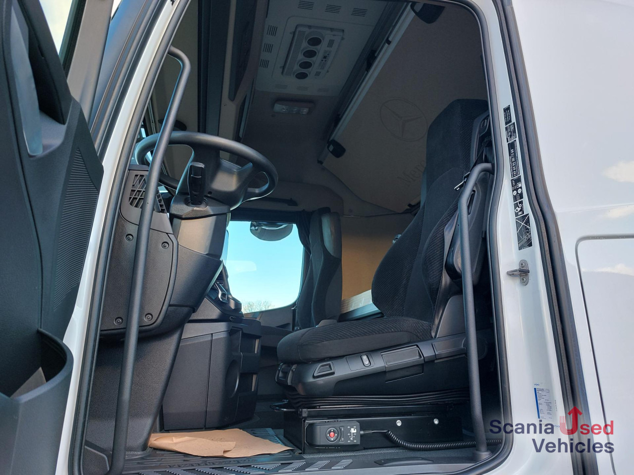 MERCEDES-BENZ 1845L Edscha - NUR KOMPLETT m. ANH.!!! - Lastbil med presenning: billede 2 MERCEDES-BENZ 1845L Edscha - NUR KOMPLETT m. ANH.!!! - Lastbil med presenning: billede 2