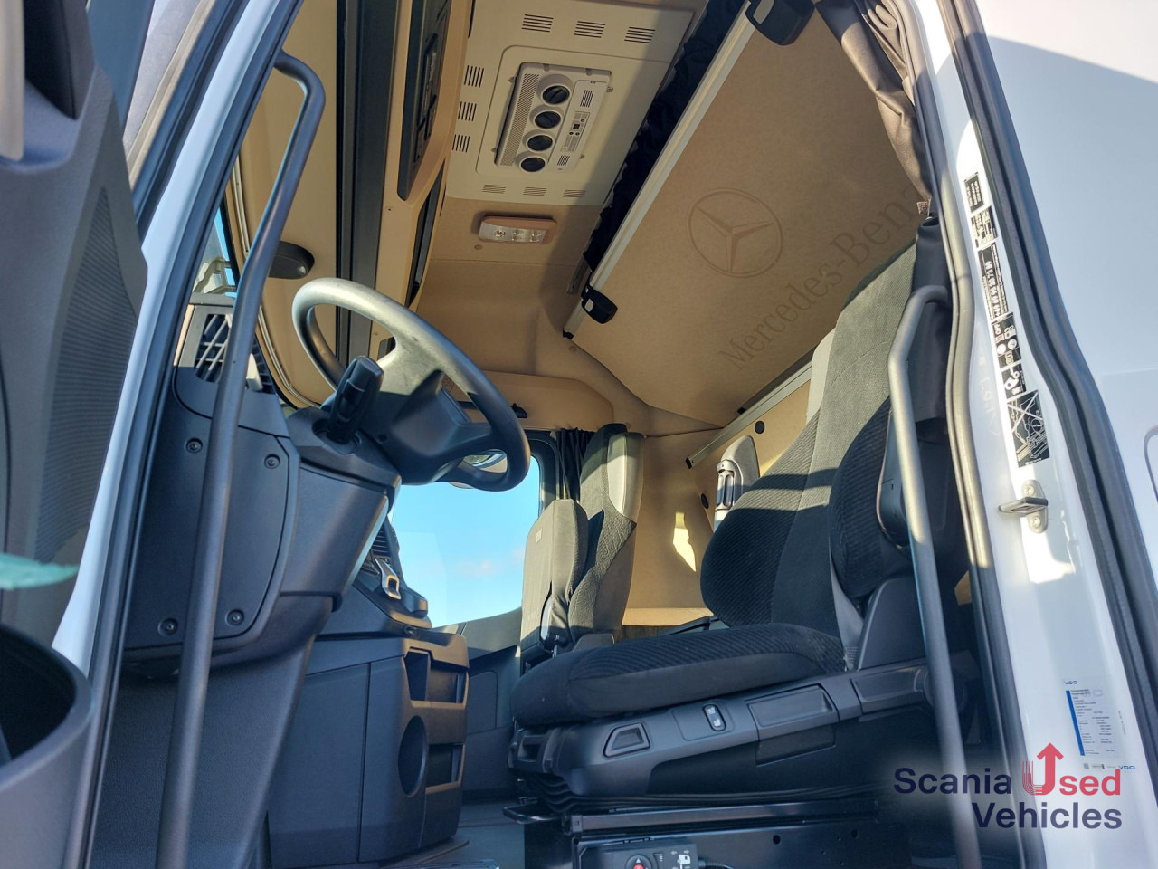 MERCEDES-BENZ 1845L Plane/Edscha NUR KOMPLETT m. ANH.!!! - Lastbil med presenning: billede 4 MERCEDES-BENZ 1845L Plane/Edscha NUR KOMPLETT m. ANH.!!! - Lastbil med presenning: billede 4