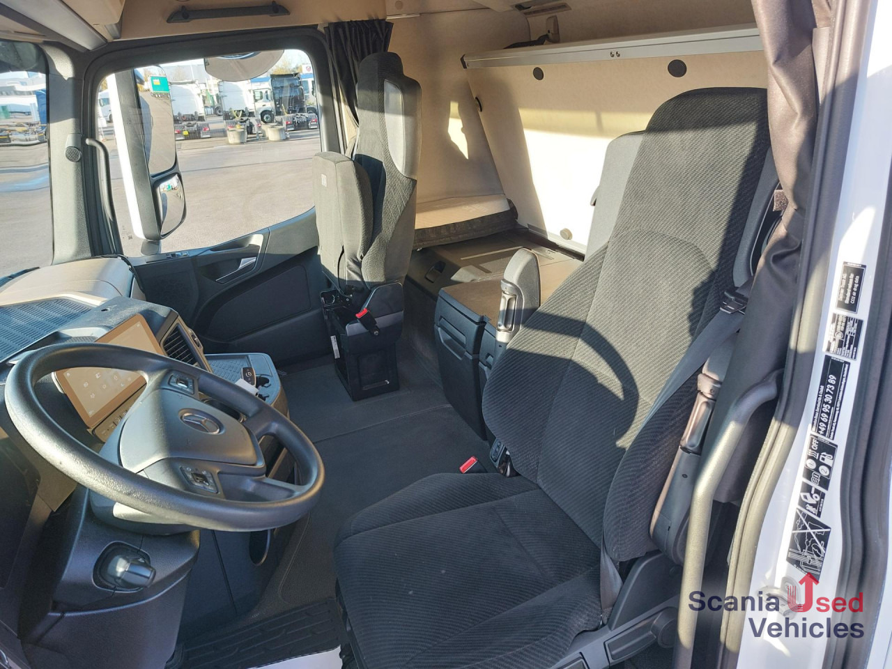 MERCEDES-BENZ 1845L Plane/Edscha NUR KOMPLETT m. ANH.!!! - Lastbil med presenning: billede 5 MERCEDES-BENZ 1845L Plane/Edscha NUR KOMPLETT m. ANH.!!! - Lastbil med presenning: billede 5