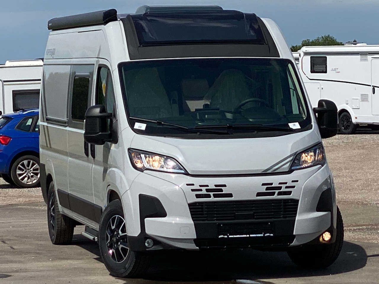 Carado CV 600 Dieselstandheizung, Skyroof, white Label - Camper van: billede 1 Carado CV 600 Dieselstandheizung, Skyroof, white Label - Camper van: billede 1