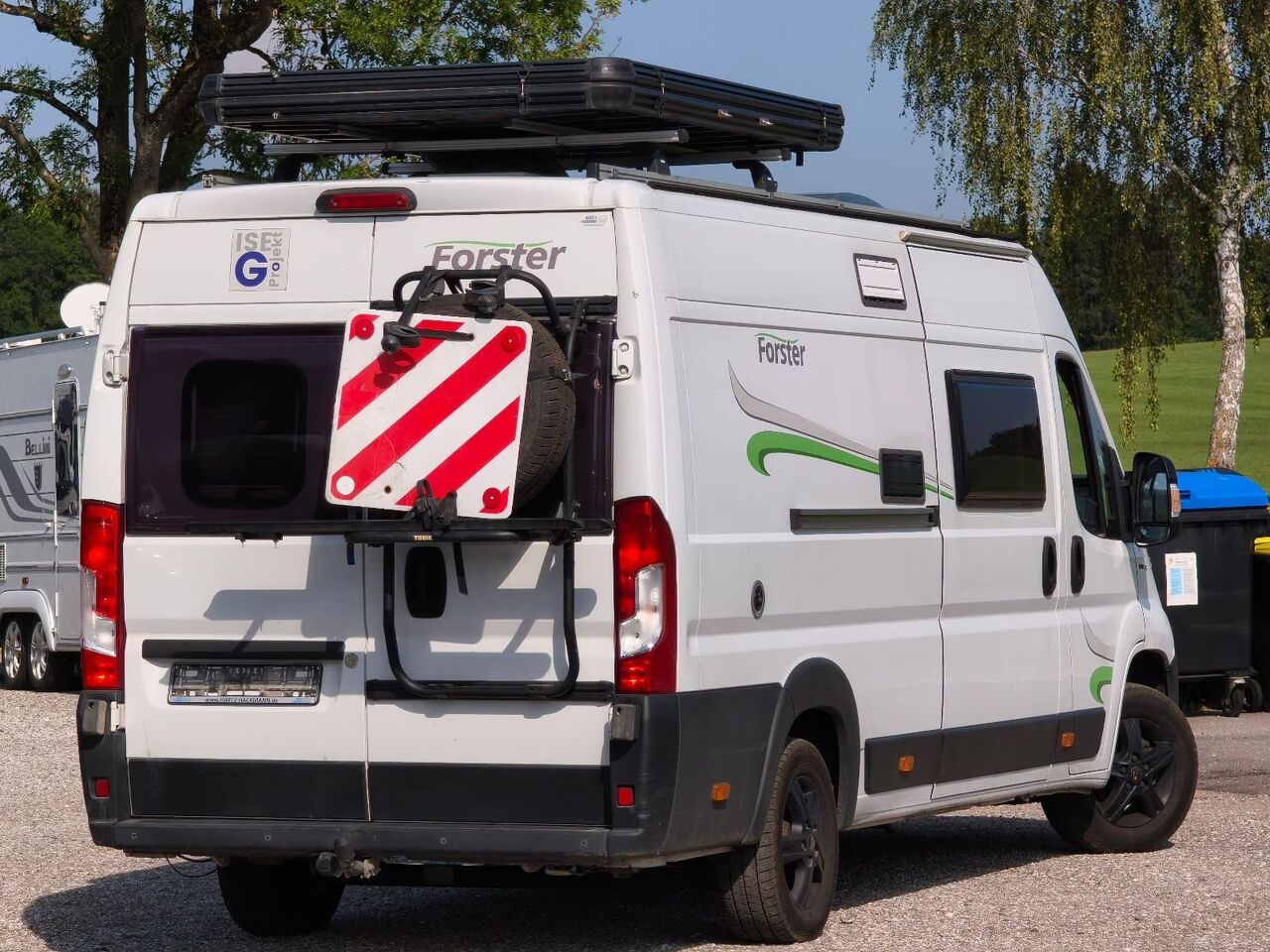 Forster 636, Längsbetten, mit Dachzelt, Solar, Lithium - Camper van: billede 4 Forster 636, Längsbetten, mit Dachzelt, Solar, Lithium - Camper van: billede 4