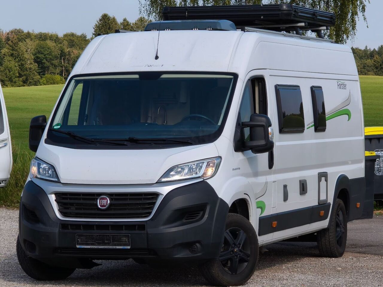 Forster 636, Längsbetten, mit Dachzelt, Solar, Lithium - Camper van: billede 2 Forster 636, Längsbetten, mit Dachzelt, Solar, Lithium - Camper van: billede 2