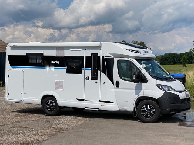 Hobby OnTour C 700 GQ MJ25/MARKISE/RFK/SAFETY-PAKET - Delintegreret autocamper: billede 1 Hobby OnTour C 700 GQ MJ25/MARKISE/RFK/SAFETY-PAKET - Delintegreret autocamper: billede 1