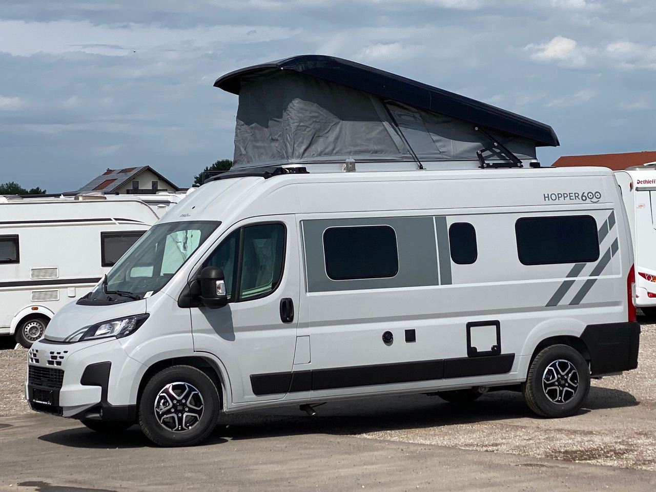 ROADfans Hopper 600 mit Aufstelldach, Automatik, Combi 4D - Camper van: billede 4 ROADfans Hopper 600 mit Aufstelldach, Automatik, Combi 4D - Camper van: billede 4
