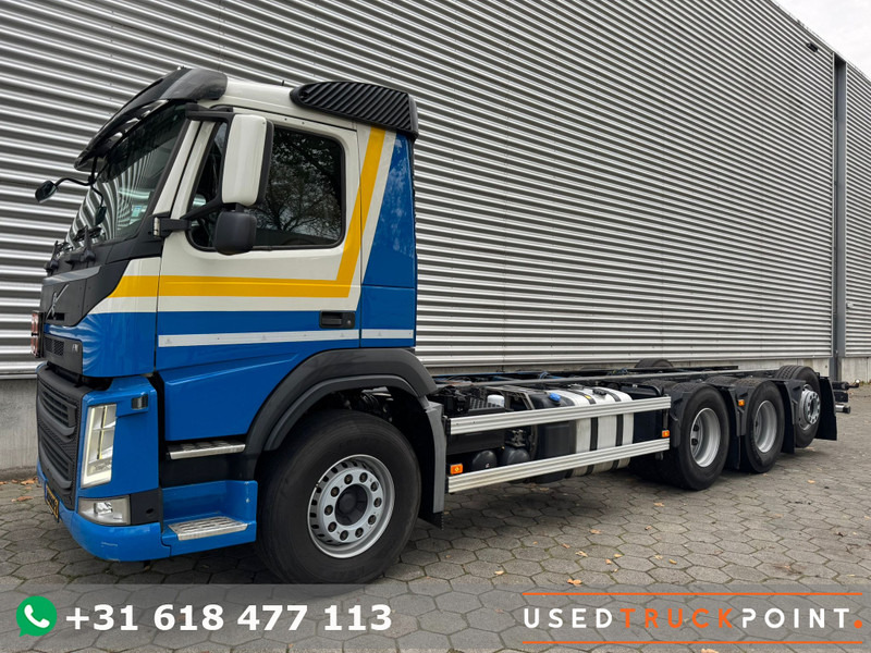 Volvo FM 410 / 8X4 / I-Shift / ADR / Tridem / TUV: 6-2026 / NL Truck - Lastbil chassis: billede 1 Volvo FM 410 / 8X4 / I-Shift / ADR / Tridem / TUV: 6-2026 / NL Truck - Lastbil chassis: billede 1