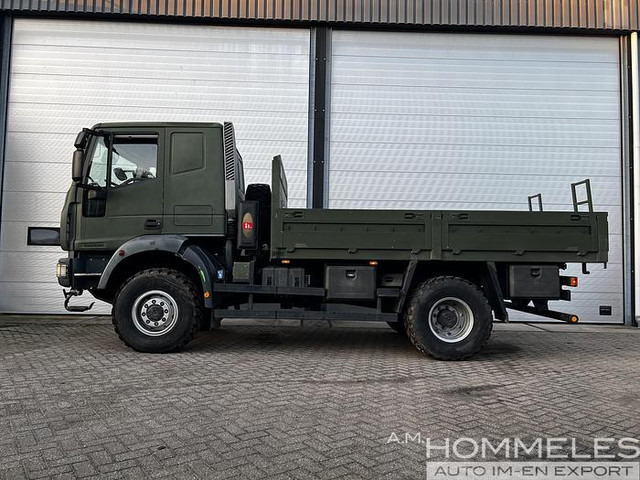 Iveco EuroCargo 100E22 4x4 - Lastbil med lad: billede 3 Iveco EuroCargo 100E22 4x4 - Lastbil med lad: billede 3