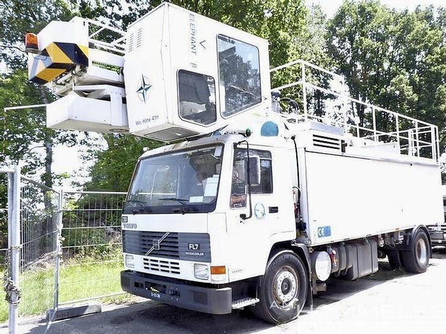 VESTERGAARD ELEPHANT β - Afisningsmaskine til fly: billede 1 VESTERGAARD ELEPHANT β - Afisningsmaskine til fly: billede 1