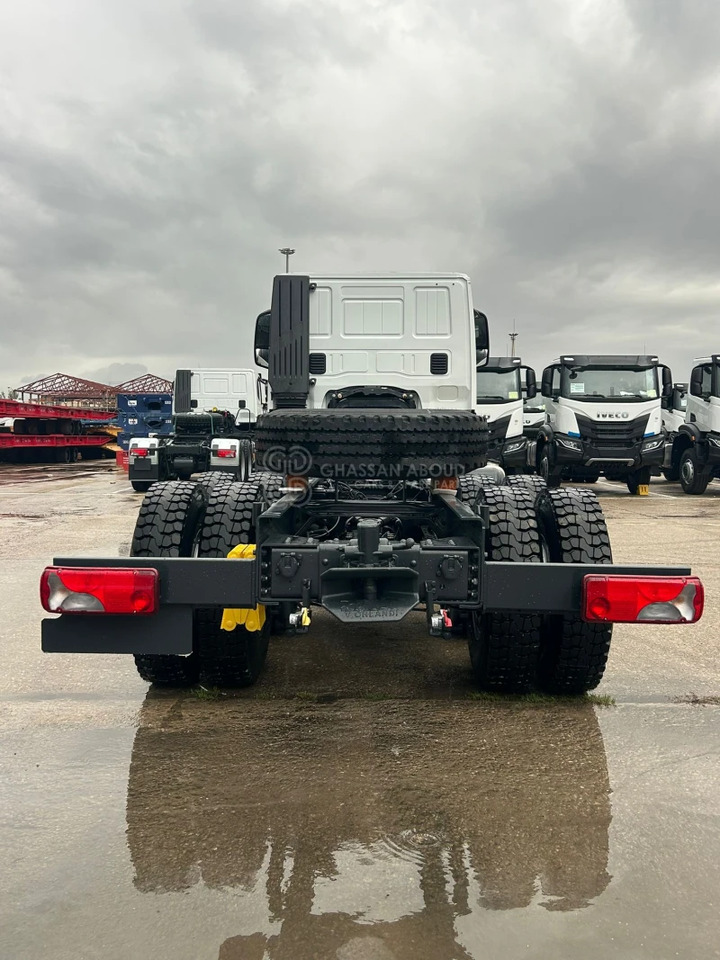 Iveco T-WAY AT380T43H 6x4 R20 Tyres Chassis - Barcelona Stock - Lastbil chassis: billede 4 Iveco T-WAY AT380T43H 6x4 R20 Tyres Chassis - Barcelona Stock - Lastbil chassis: billede 4