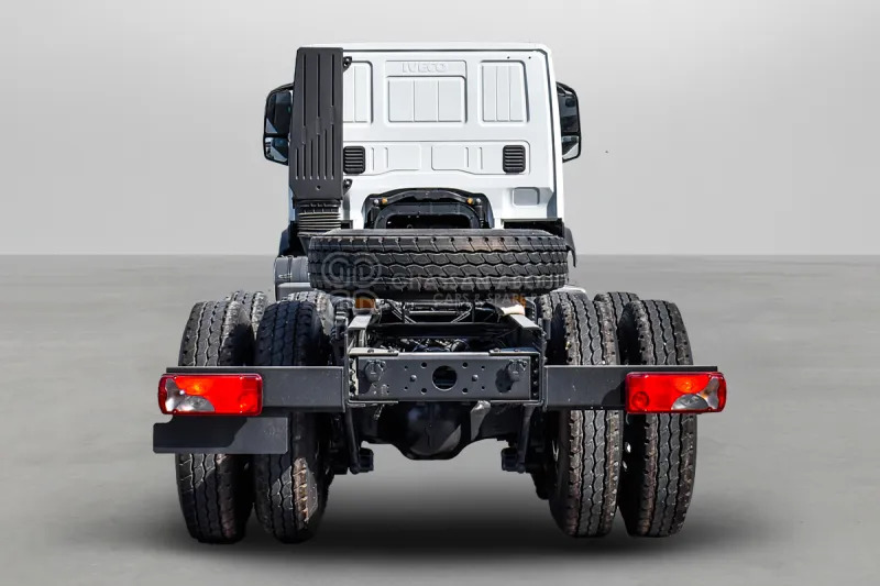 Iveco T-WAY AT380T47H 6x4 R24 Tyres Chassis - Barcelona Stock - Lastbil chassis: billede 5 Iveco T-WAY AT380T47H 6x4 R24 Tyres Chassis - Barcelona Stock - Lastbil chassis: billede 5