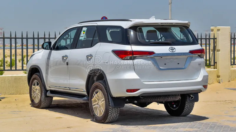 Toyota Fortuner 4x4 - SUV: billede 4 Toyota Fortuner 4x4 - SUV: billede 4