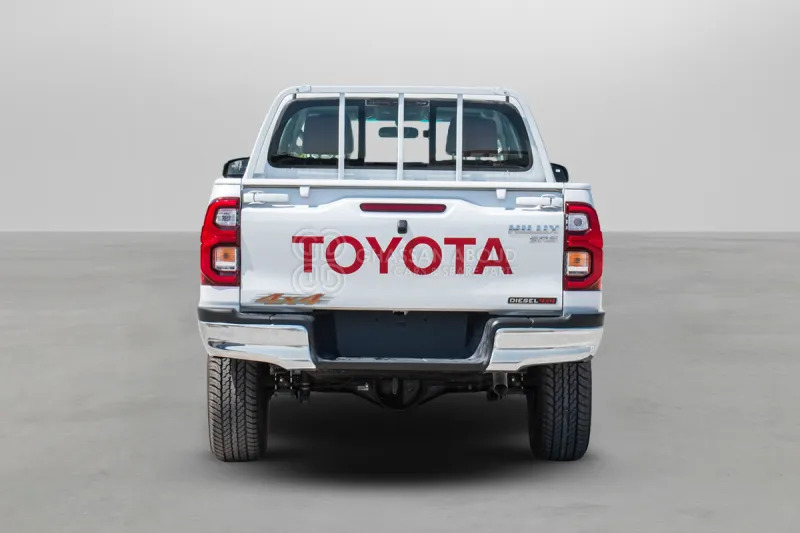 Toyota Hilux 4X4 Double Cabin - Pickup, Mandskabsbil: billede 4 Toyota Hilux 4X4 Double Cabin - Pickup, Mandskabsbil: billede 4
