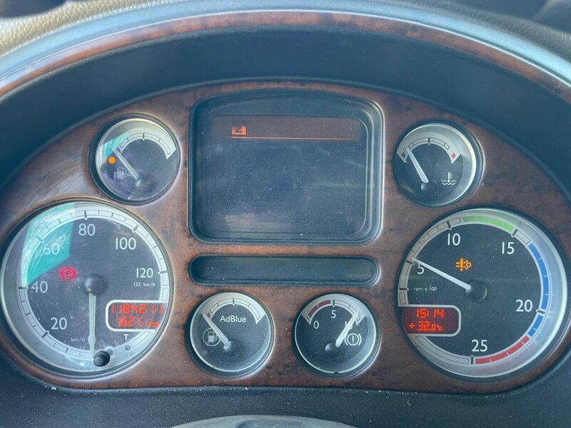 Trækker DAF XF 105.460: billede 13 Trækker DAF XF 105.460: billede 13