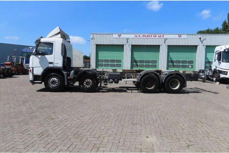 Volvo FM 12.380 8x4 FULL SPRING. 100% condition! - Lastbil chassis: billede 4 Volvo FM 12.380 8x4 FULL SPRING. 100% condition! - Lastbil chassis: billede 4