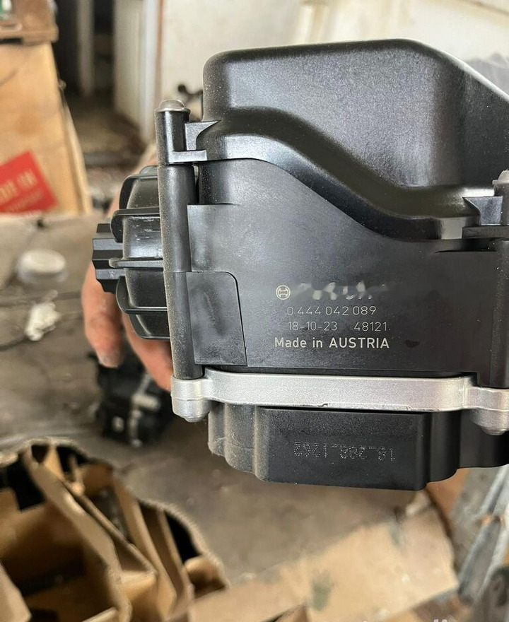 Bosch IVECO - Udstødningssystem for Lastbil: billede 1 Bosch IVECO - Udstødningssystem for Lastbil: billede 1