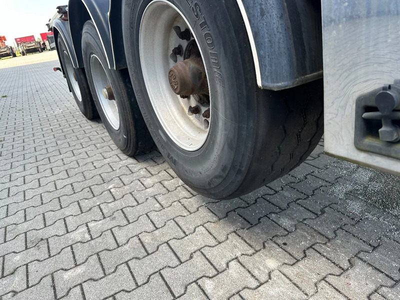 Leje en Van Hool 20FT/30FT, ADR (EX/II, EX/III, FL, OX, AT), BPW + drum, ALCOA, galvanized, liftaxle, NL-Chassis Van Hool 20FT/30FT, ADR (EX/II, EX/III, FL, OX, AT), BPW + drum, ALCOA, galvanized, liftaxle, NL-Chassis: billede 17 Leje en Van Hool 20FT/30FT, ADR (EX/II, EX/III, FL, OX, AT), BPW + drum, ALCOA, galvanized, liftaxle, NL-Chassis Van Hool 20FT/30FT, ADR (EX/II, EX/III, FL, OX, AT), BPW + drum, ALCOA, galvanized, liftaxle, NL-Chassis: billede 17