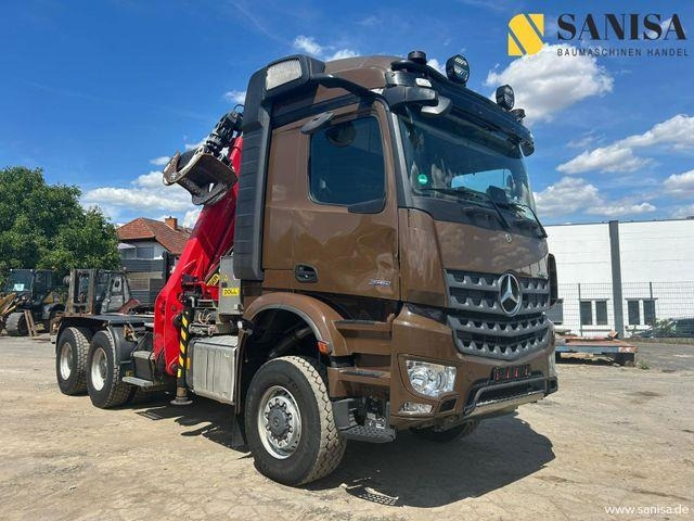 MERCEDES-BENZ Arocs 3351/6x6/Palfinger Epolsion S260/Langholz - Tømmerbil: billede 2 MERCEDES-BENZ Arocs 3351/6x6/Palfinger Epolsion S260/Langholz - Tømmerbil: billede 2