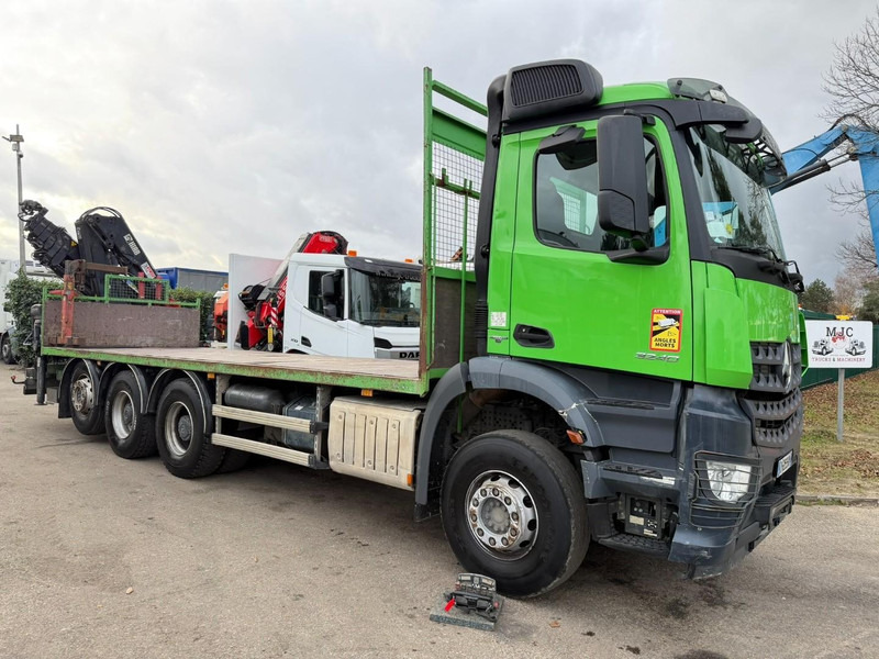 Mercedes-Benz AROCS 3240 8x4 TRIDEM + CRANE HIAB 166 E-5 HIPRO - ROTATOR - 5/6F - RADIO - PLATFORM 7m50 - EURO 6 - *324.000km* - LIFT + STEERING AXLE - Lastbil med kran: billede 2 Mercedes-Benz AROCS 3240 8x4 TRIDEM + CRANE HIAB 166 E-5 HIPRO - ROTATOR - 5/6F - RADIO - PLATFORM 7m50 - EURO 6 - *324.000km* - LIFT + STEERING AXLE - Lastbil med kran: billede 2