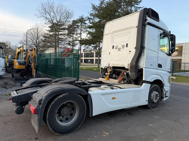 Mercedes-Benz Actros 1845 - *533.000km* - STREAMSPACE - SIDESKIRTS - 2 DIESEL TANKS - FRIGO - EURO 6 - Trækker: billede 4 Mercedes-Benz Actros 1845 - *533.000km* - STREAMSPACE - SIDESKIRTS - 2 DIESEL TANKS - FRIGO - EURO 6 - Trækker: billede 4