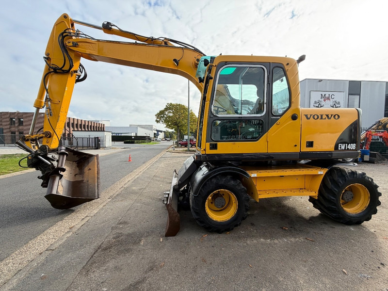 Volvo EW 140 B *FULL HYDR* - BLADE - 10.485h - TILT BUCKET - CE - NL MACHINE - GOOD CONDITION - Hjulgravemaskine: billede 5 Volvo EW 140 B *FULL HYDR* - BLADE - 10.485h - TILT BUCKET - CE - NL MACHINE - GOOD CONDITION - Hjulgravemaskine: billede 5